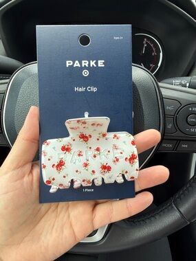 PARKE Floral White and Red Hair Clip